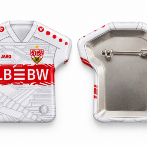 T-shirt vorm button met speld