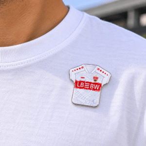 Alternative view of T-shirt vorm button met speld